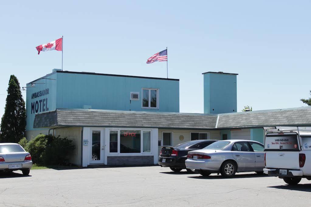Ambassador Motel Sault Ste. Marie Eksteriør billede